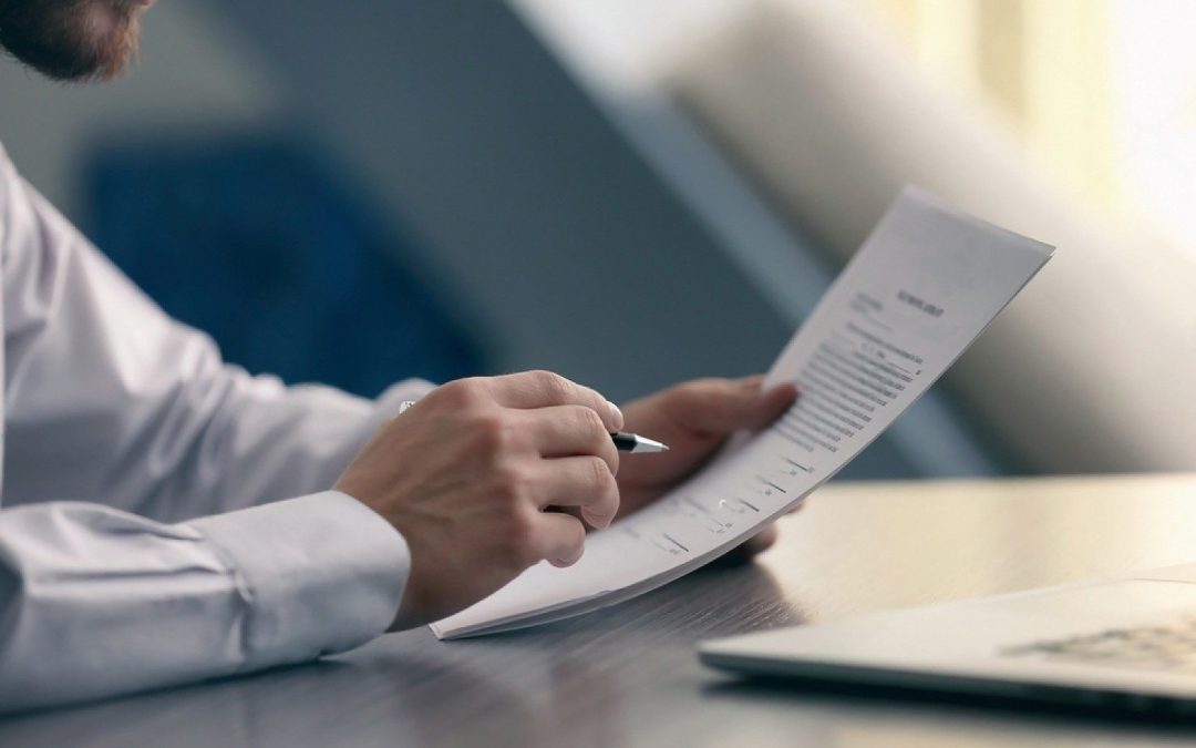 Changes in Financial Services in the UAE: Navigating Late Payments, Currency Fluctuations, and Financial Law.