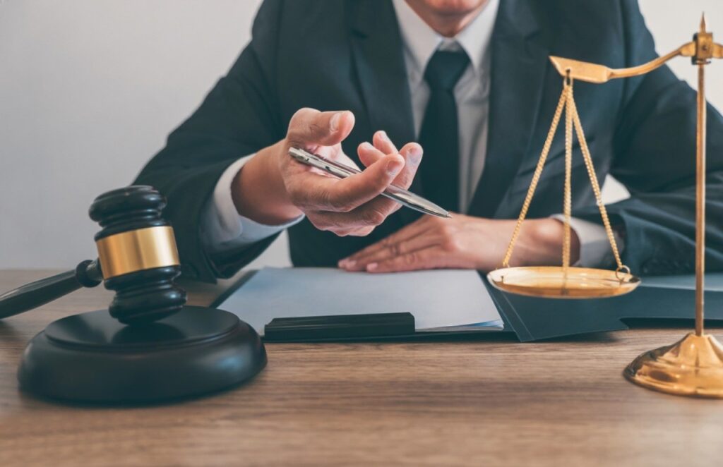 private wealth lawyers in dubai